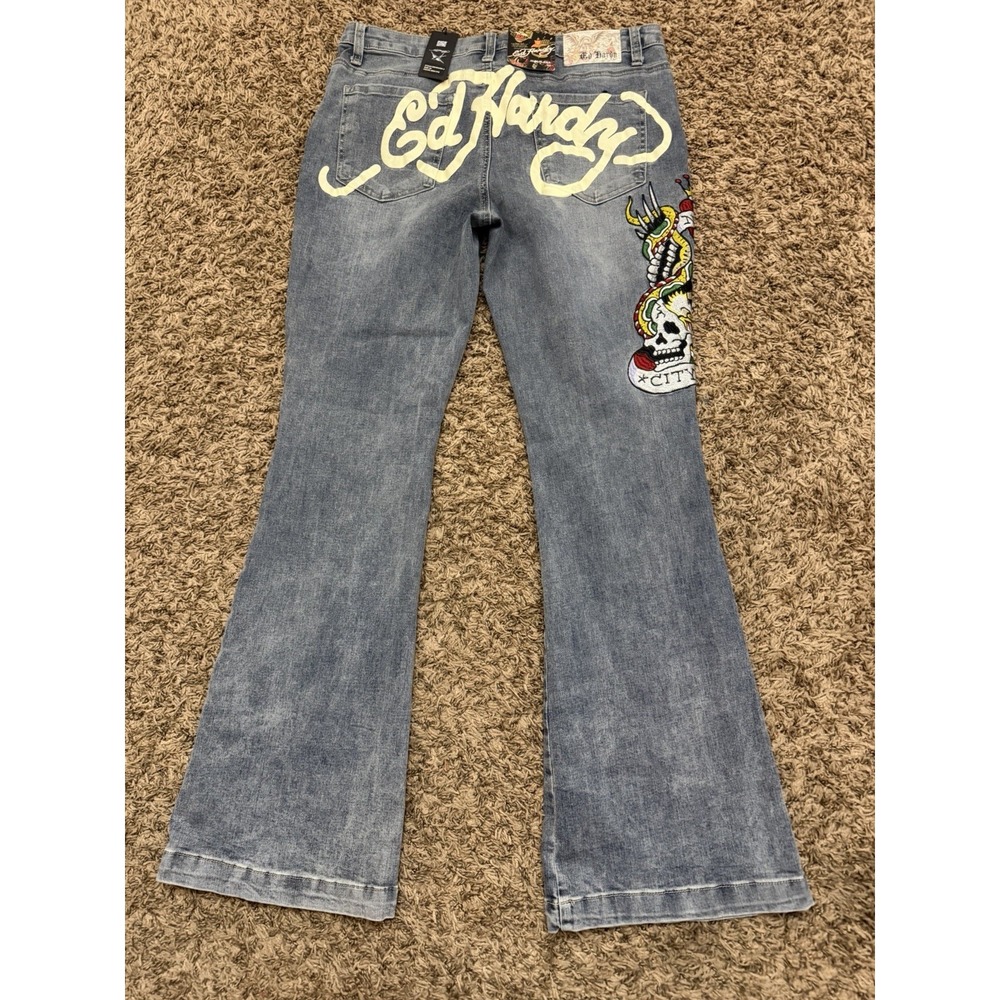 NWT Ed Hardy Slim Flare Jeans Med Vtg Tattoo Skull Graphic Denim Size 32x32